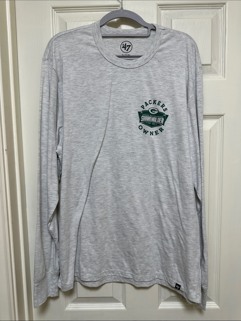 '47 Packers Shareholder Owner Long Sleeve Tee - Light Gray with Green Logo